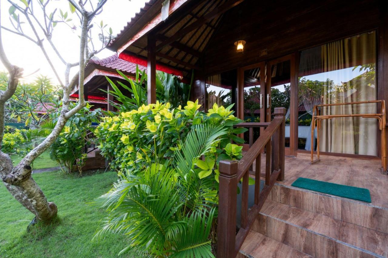Taos House Nusa Lembongan Екстер'єр фото