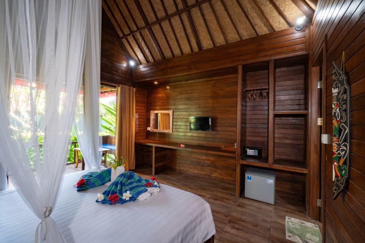 Taos House Nusa Lembongan Екстер'єр фото