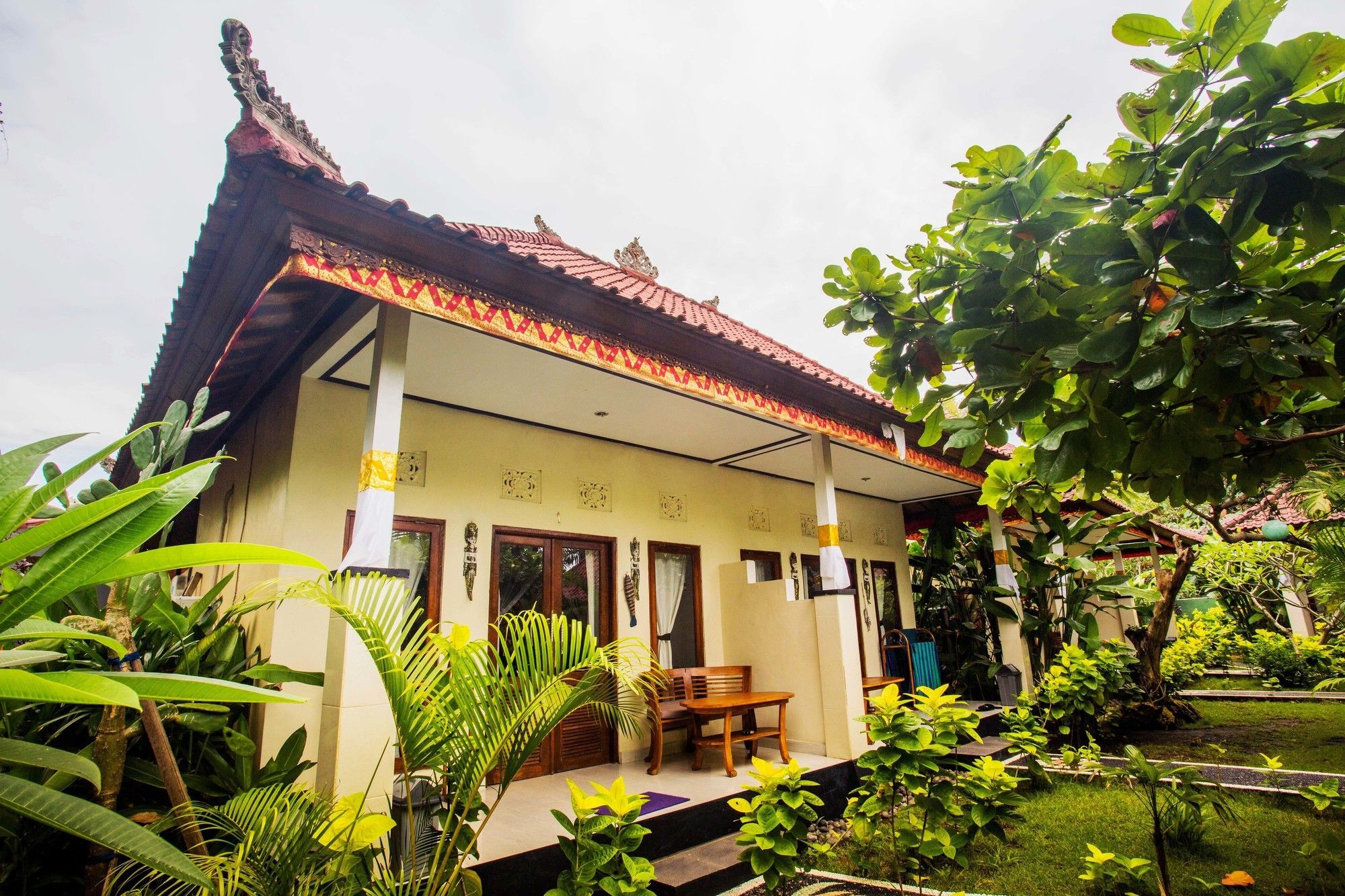Taos House Nusa Lembongan Екстер'єр фото